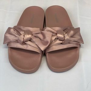 Steve Madden Pink Bow Slip On Sandals size: 8